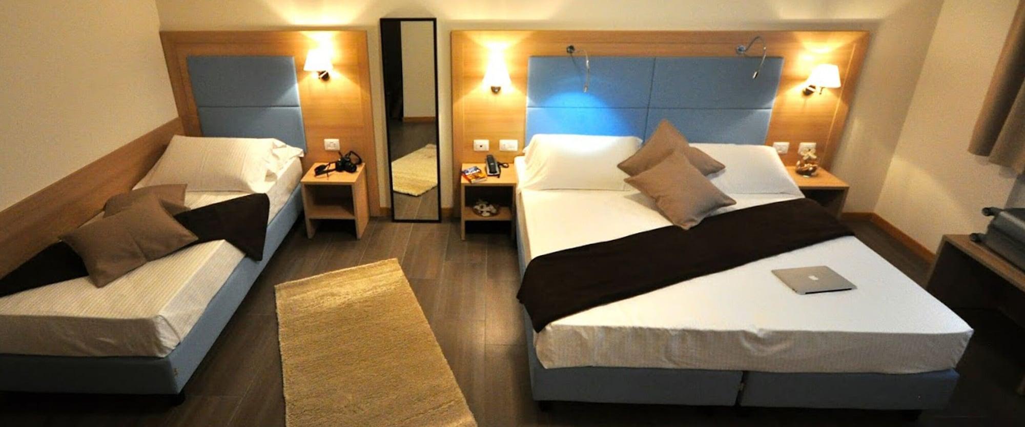 Hotel 325 Tor Vergata Рим Екстер'єр фото