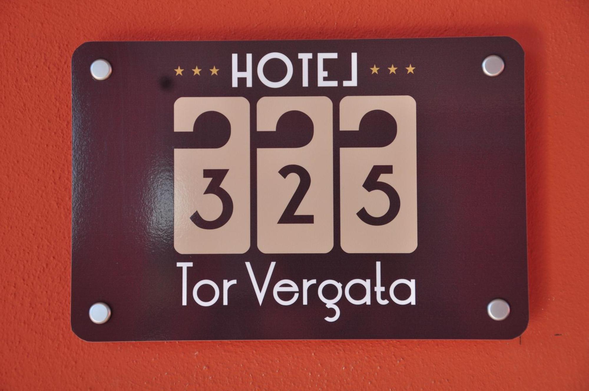 Hotel 325 Tor Vergata Рим Екстер'єр фото