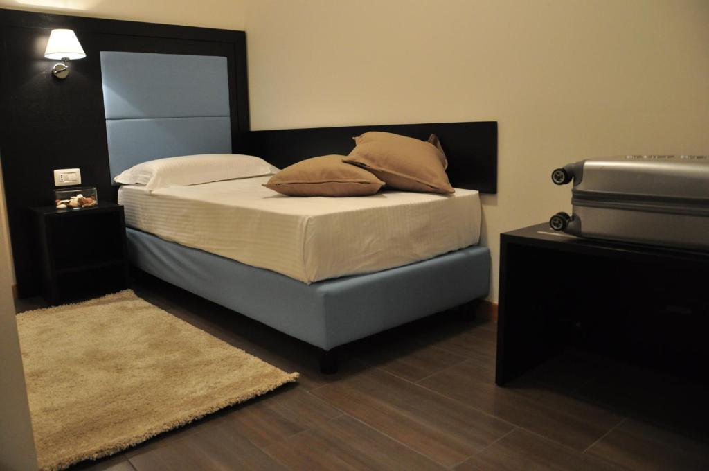 Hotel 325 Tor Vergata Рим Номер фото