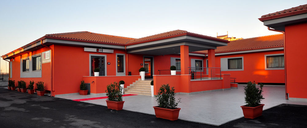 Hotel 325 Tor Vergata Рим Екстер'єр фото